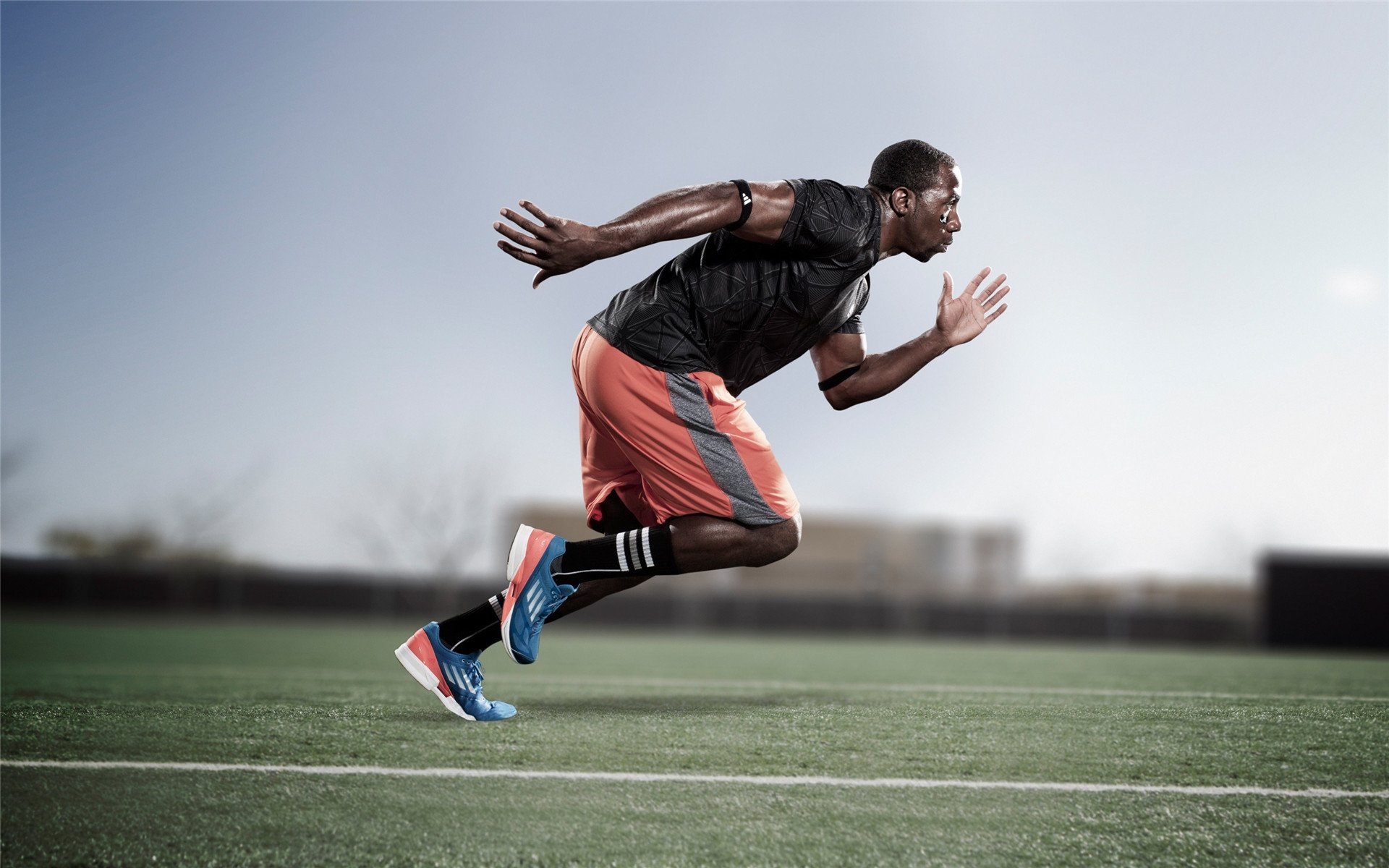 中超联赛场地标准升级引发广泛讨论,中超足球场地标准尺寸图