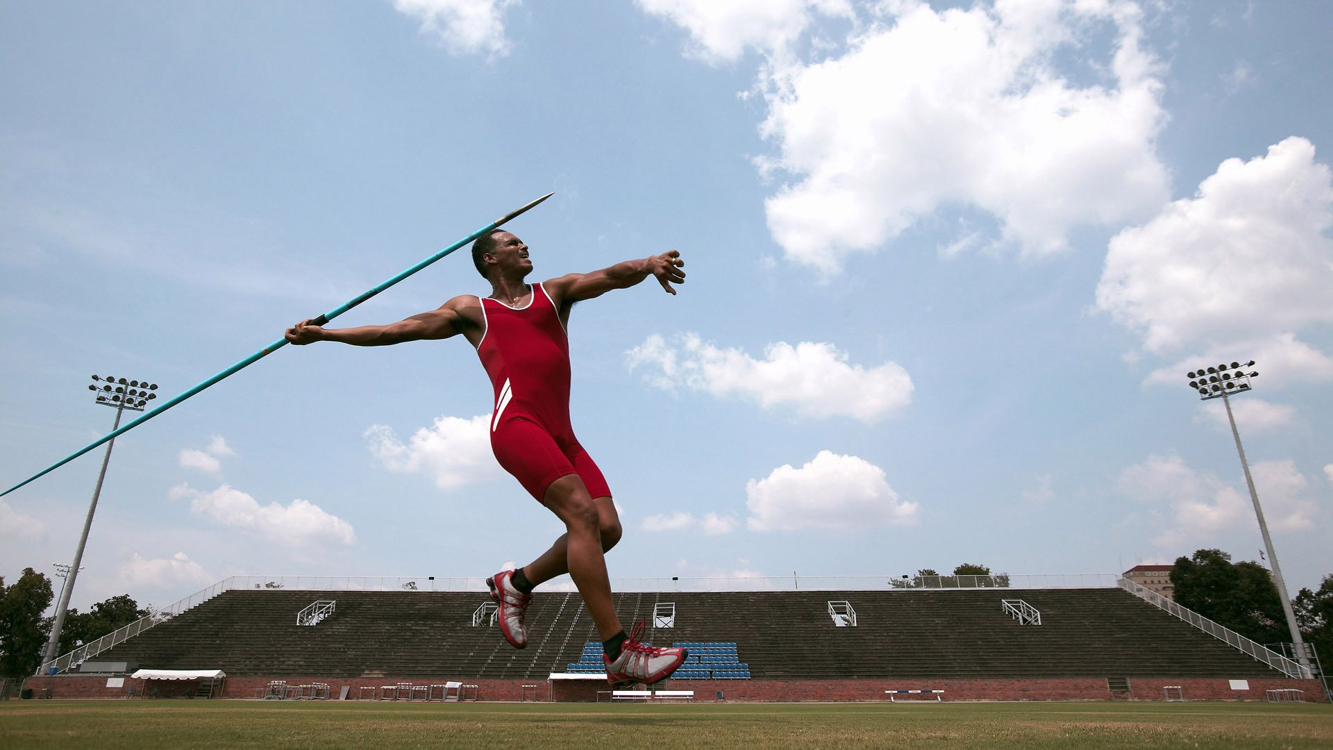 开云·体育官方网站入口-波兰队未来发展：如何通过多层次训练提升球员比赛的应变能力，波兰队实力分析